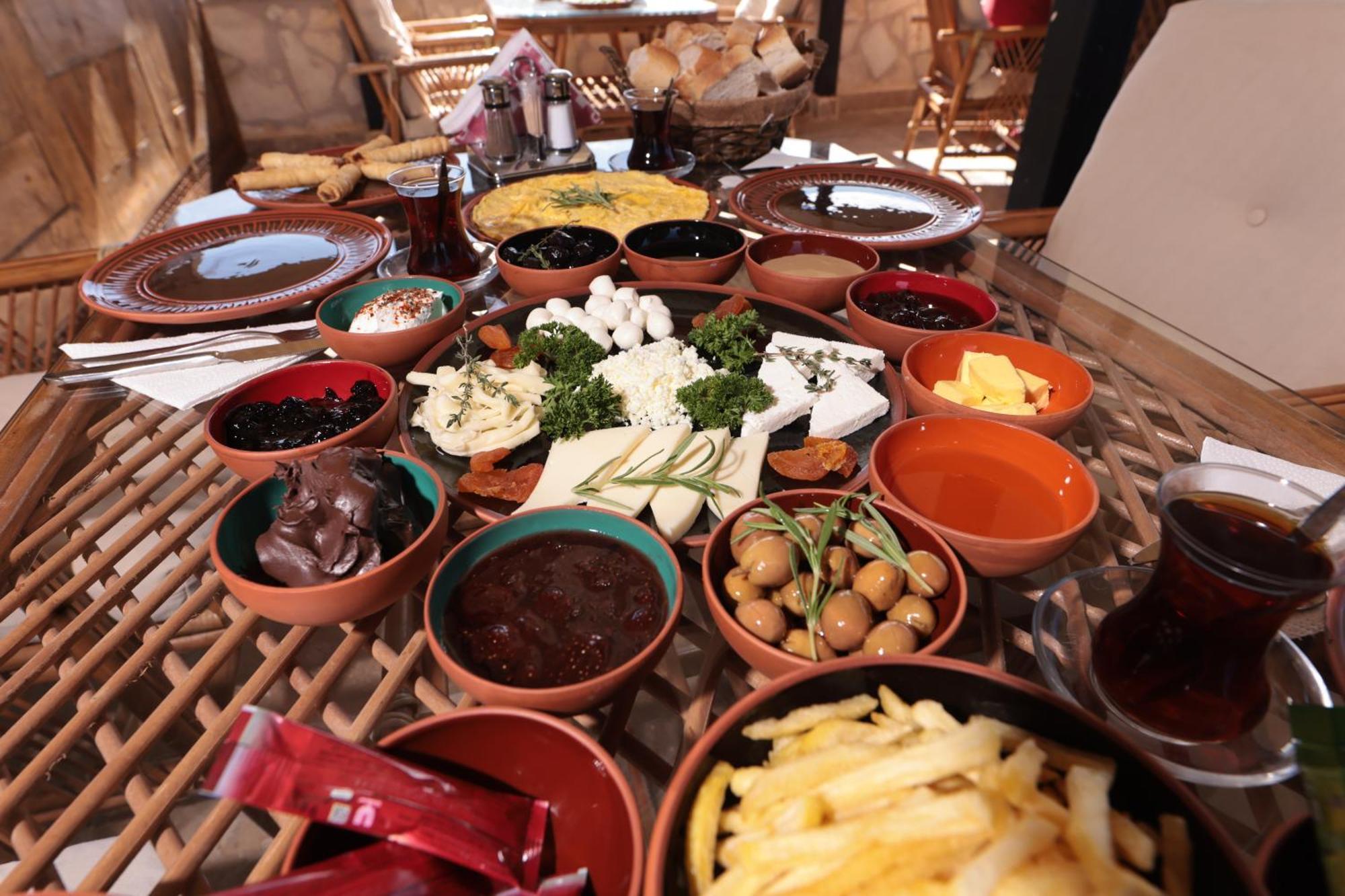 Stone Owl Otel & Restaurant 우치사르 외부 사진